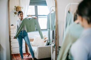 Illustration of Building Confidence Through a Well Curated Personal Style