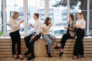 Illustration of The Difference Between Casual and Business Casual Dress Codes