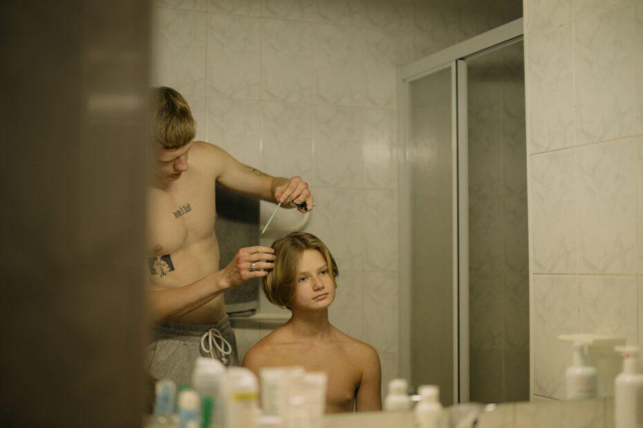 Illustration of The Essential Grooming Routine Behind a Polished Everyday Look