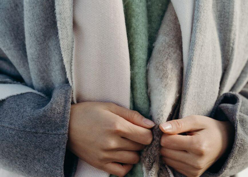 Illustration of Understanding the Difference Between Wool and Cashmere Coats